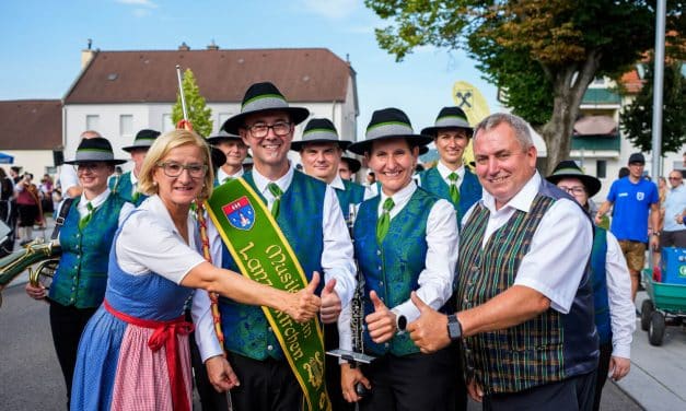 Feuertaufe für den Musikverein Lanzenkirchen