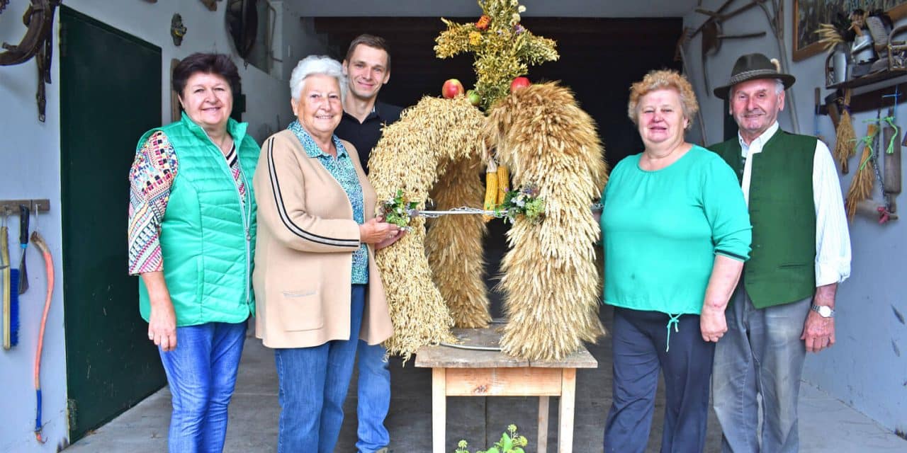 Helfende Hände für ein festliches Erntedank